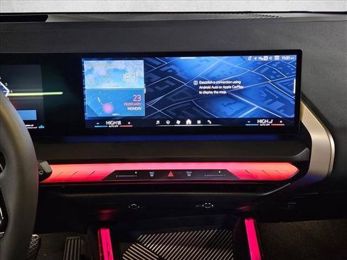 Certified 2025 BMW X3 xDrive30i w/ Premium Package image 13