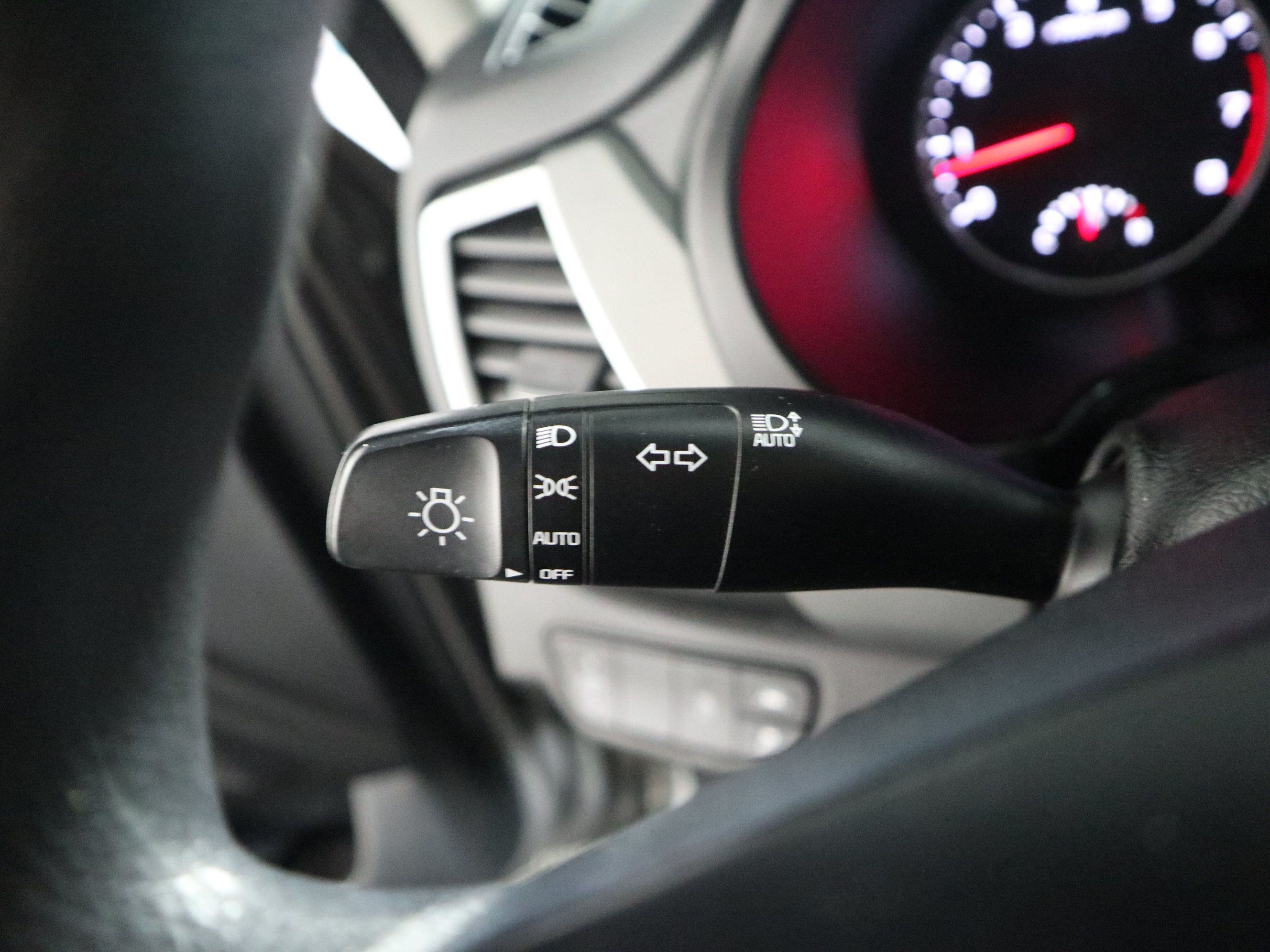 Used 2022 Kia Seltos LX AWD/4WD image 24