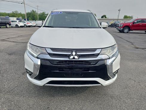 Used 2018 Mitsubishi Outlander SEL AWD/4WD image 3