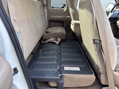 Used 1998 Ford F250 4x4 SuperCab image 21