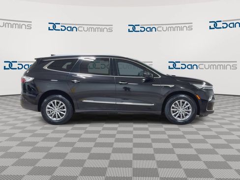 Used 2023 Buick Enclave Essence w/ LPO, Floor Liner Package FWD image 9
