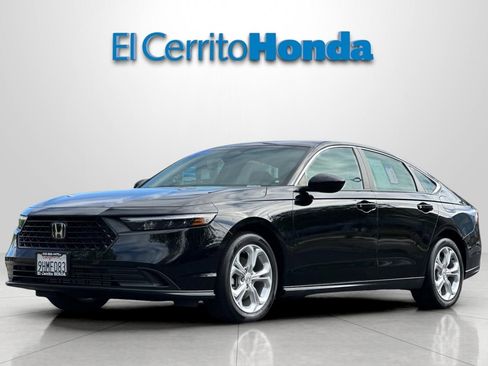 Certified 2023 Honda Accord LX image 7