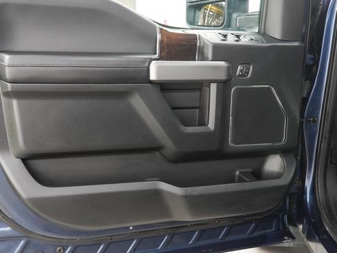 Used 2016 Ford F150 Platinum w/ Max Trailer Tow Package AWD/4WD image 17