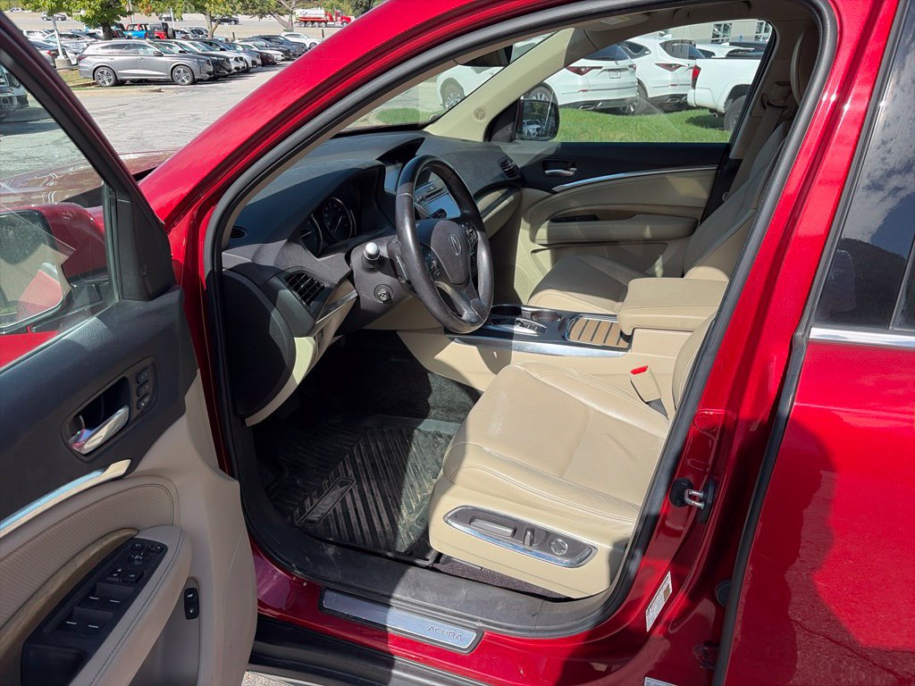 Used 2019 Acura MDX w/ Technology Package AWD/4WD image 10