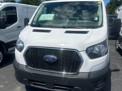 Used 2025 Ford Transit 250 Low Roof w/ Exterior Upgrade Package RWD image 1