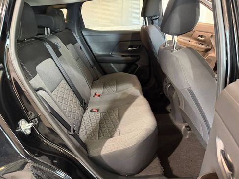 Used 2026 Nissan Kicks SV FWD image 36