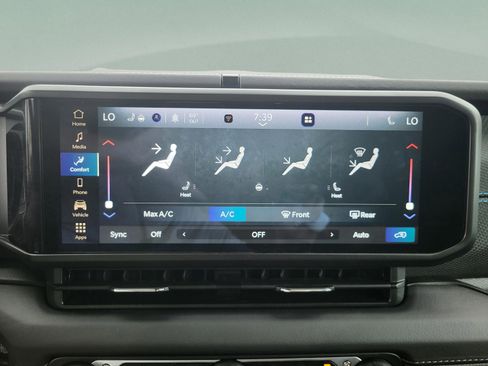 Used 2025 Jeep Wrangler Unlimited Rubicon 4xe w/ Convenience Group image 68