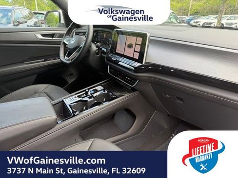 Certified 2026 Volkswagen Atlas Cross Sport SE AWD/4WD image 10