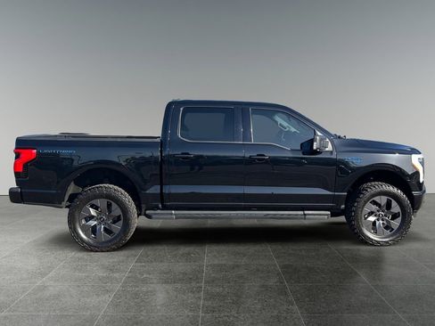 Used 2024 Ford F150 Lightning Flash AWD/4WD image 9