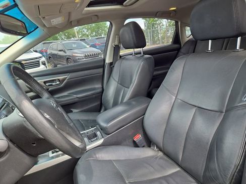 Used 2015 Nissan Altima 2.5 FWD image 22