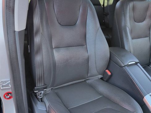 Used 2015 Volvo XC60 T5 Premier w/ Proximity Package FWD image 20