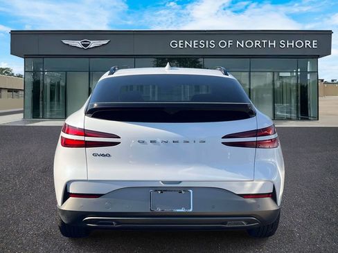Certified 2025 Genesis GV60 Advanced AWD/4WD image 6