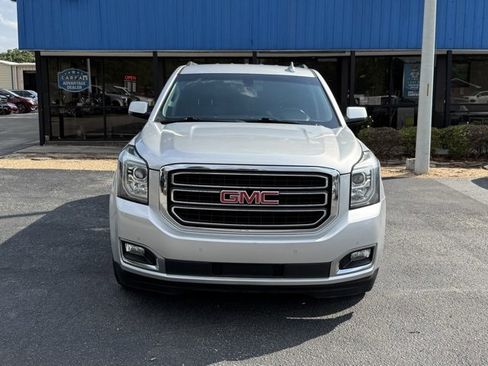 Used 2016 GMC Yukon XL SLE image 3