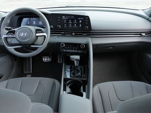 New 2026 Hyundai Elantra SEL Sport image 21