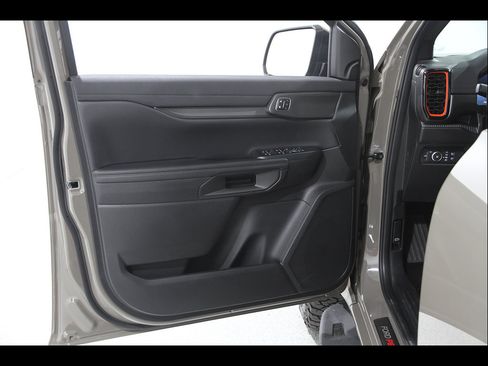 Used 2025 Ford Ranger Raptor AWD/4WD image 4