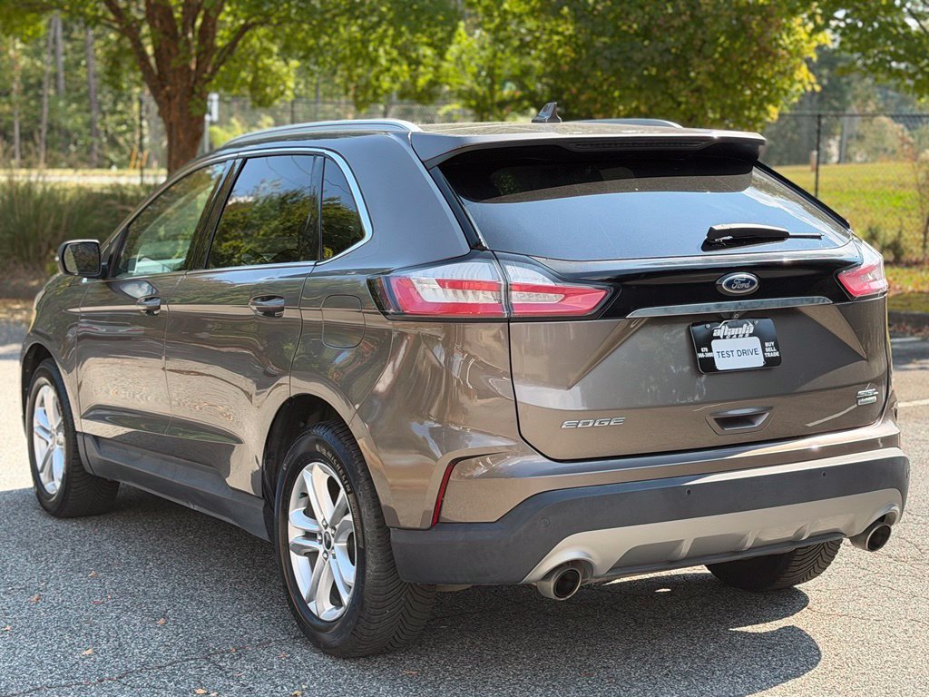 Used 2019 Ford Edge SEL FWD image 3