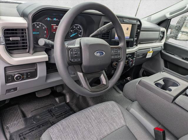 New 2026 Ford F250 XLT w/ FX4 Off-Road Package AWD/4WD image 3