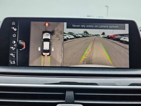 Used 2016 BMW 750i xDrive image 15