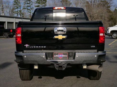 Used 2015 Chevrolet Silverado 2500 LTZ w/ Duramax Plus Package image 18