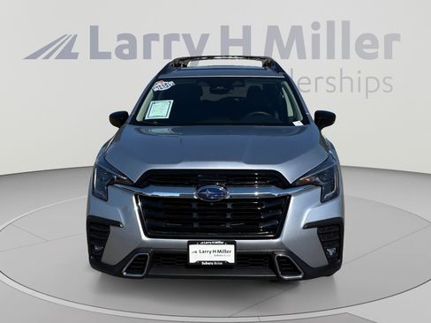 Certified 2026 Subaru Ascent Touring AWD/4WD image 8