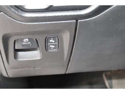 Used 2021 RAM 1500 Big Horn image 18