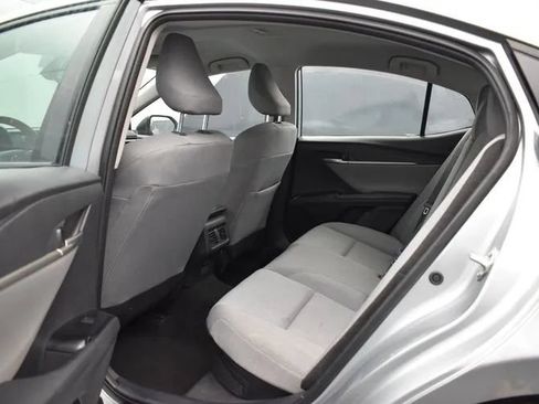Used 2025 Toyota Camry LE FWD image 15