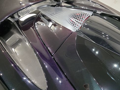 New 2025 McLaren 750S Spider RWD image 17
