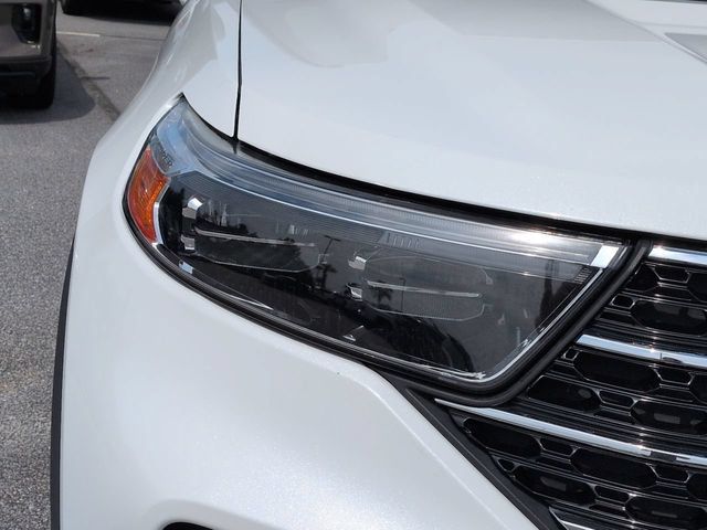 Used 2021 Ford Explorer XLT w/ Equipment Group 202A RWD image 10