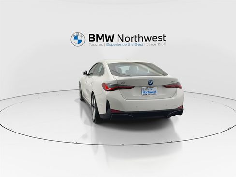 Used 2025 BMW i4 xDrive40i w/ Premium Package AWD/4WD image 13