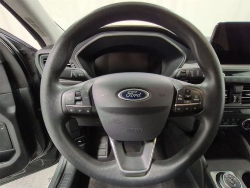Used 2025 Ford Escape Active image 23