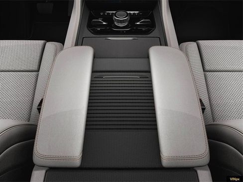 New 2023 Jeep Grand Wagoneer 4WD w/ Convenience Group III image 18