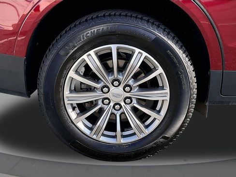 Used 2017 Cadillac XT5 Luxury w/ Driver Awareness Package image 38