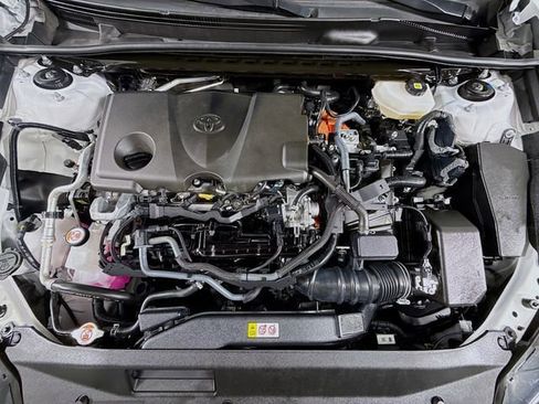 Certified 2025 Toyota Camry SE FWD image 30