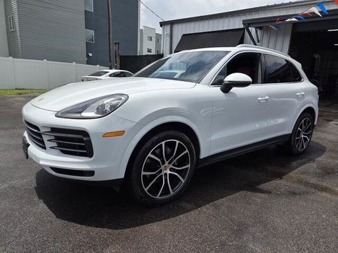 Used 2019 Porsche Cayenne AWD/4WD image 3