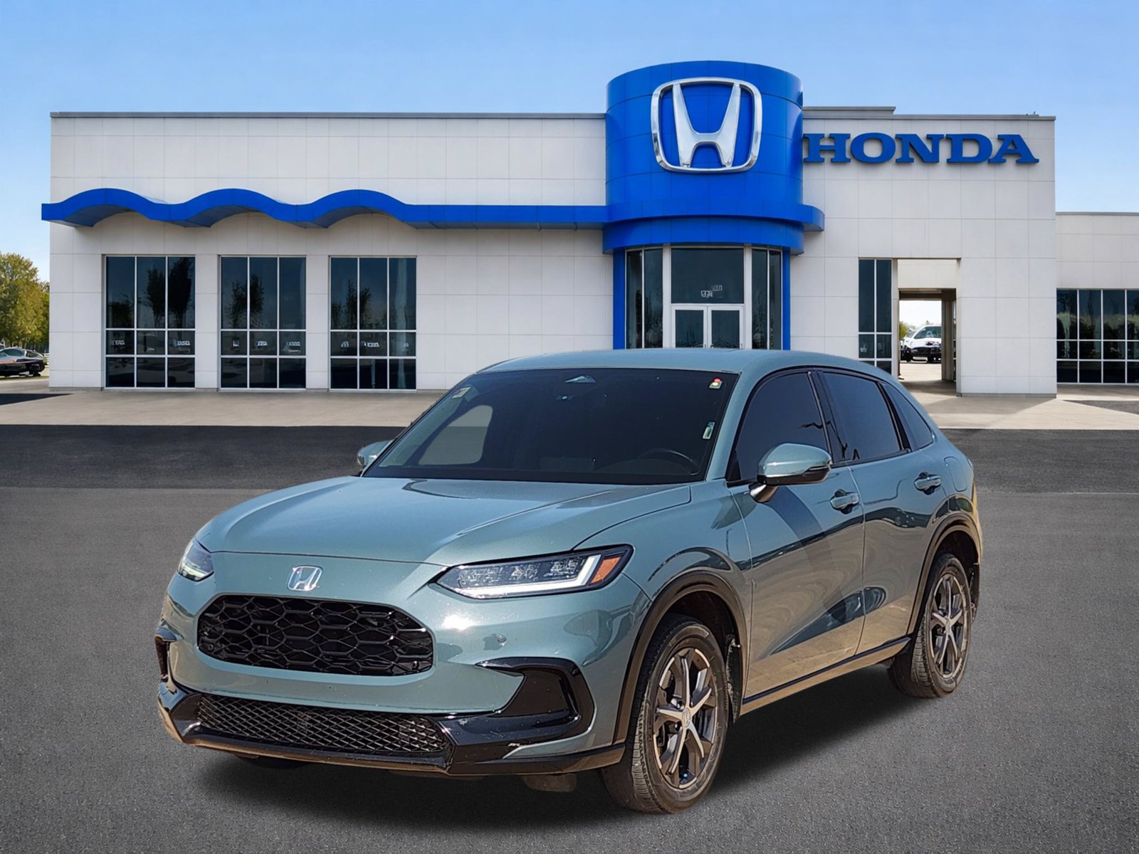 Used 2024 Honda HR-V EX-L image 2