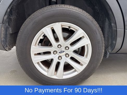 Used 2019 Ford Explorer XLT w/ Equipment Group 202A AWD/4WD image 41