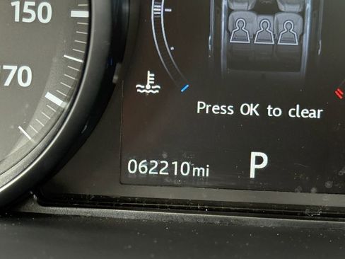 Used 2017 Land Rover Range Rover Sport HSE AWD/4WD image 13