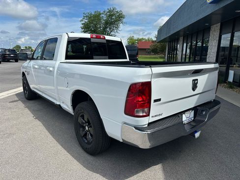 Used 2019 RAM 1500 Classic SLT RWD image 5