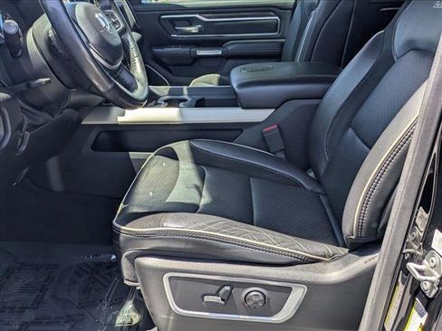 Used 2019 RAM 1500 Laramie RWD image 15