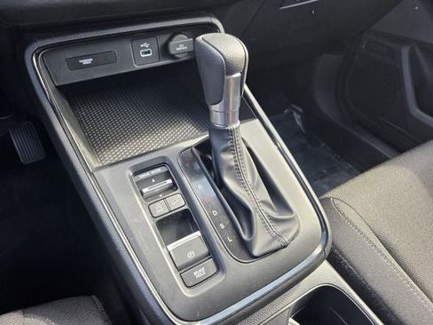 Used 2024 Honda CR-V LX image 18