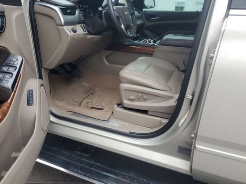 Used 2015 Chevrolet Tahoe LTZ image 13