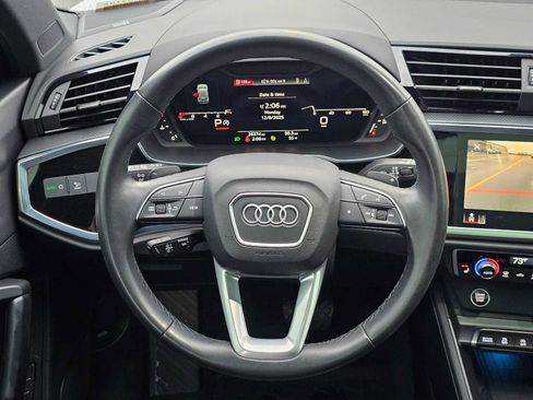 Used 2023 Audi Q3 2.0T Premium Plus image 26