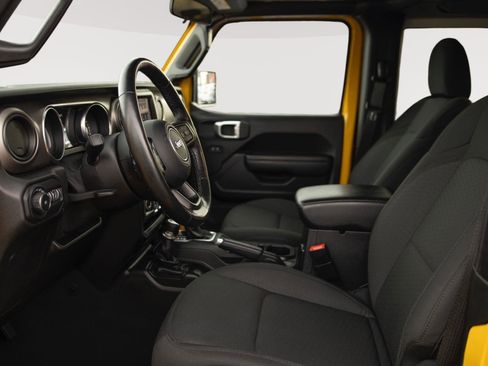 Used 2021 Jeep Wrangler Sport S image 2