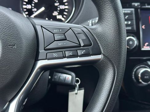 Used 2019 Nissan Rogue S FWD image 27