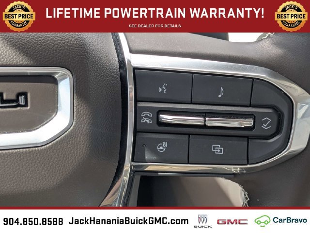 Used 2025 GMC Acadia Denali FWD image 28