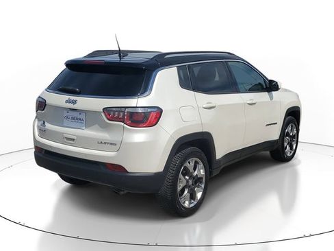 Used 2018 Jeep Compass Limited w/ Navigation Group AWD/4WD image 4