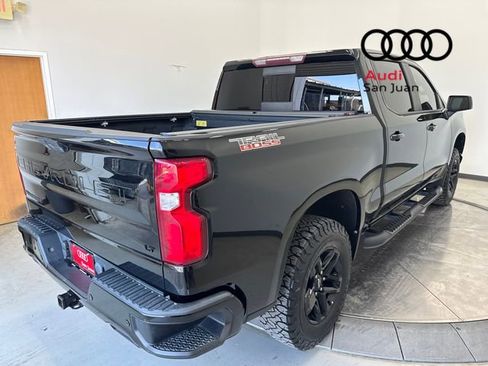 Used 2020 Chevrolet Silverado 1500 LT Trail Boss w/ Midnight Edition image 37