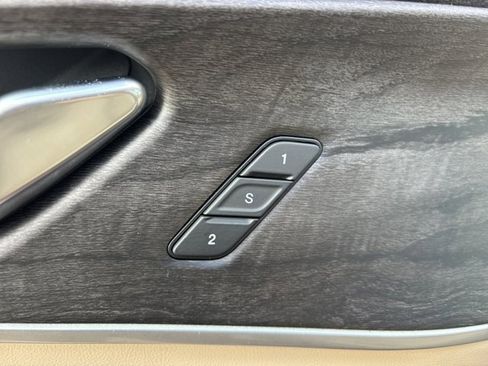 New 2025 Jeep Grand Cherokee Limited w/ Trailer Tow Package image 20