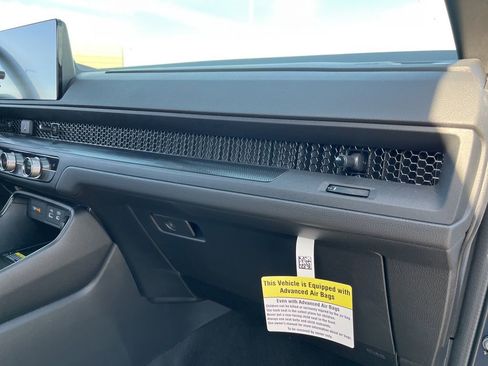 Certified 2025 Honda CR-V Sport-L image 27