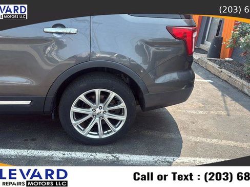 Used 2016 Ford Explorer Limited image 10